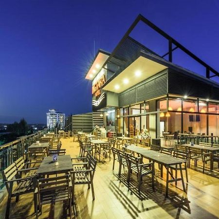Ingtara Hotel Khon Kaen Esterno foto