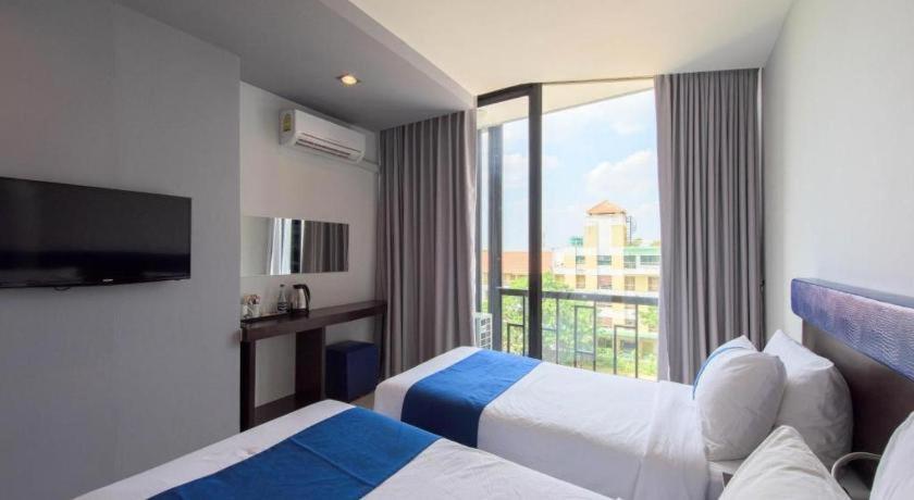 Ingtara Hotel Khon Kaen Esterno foto