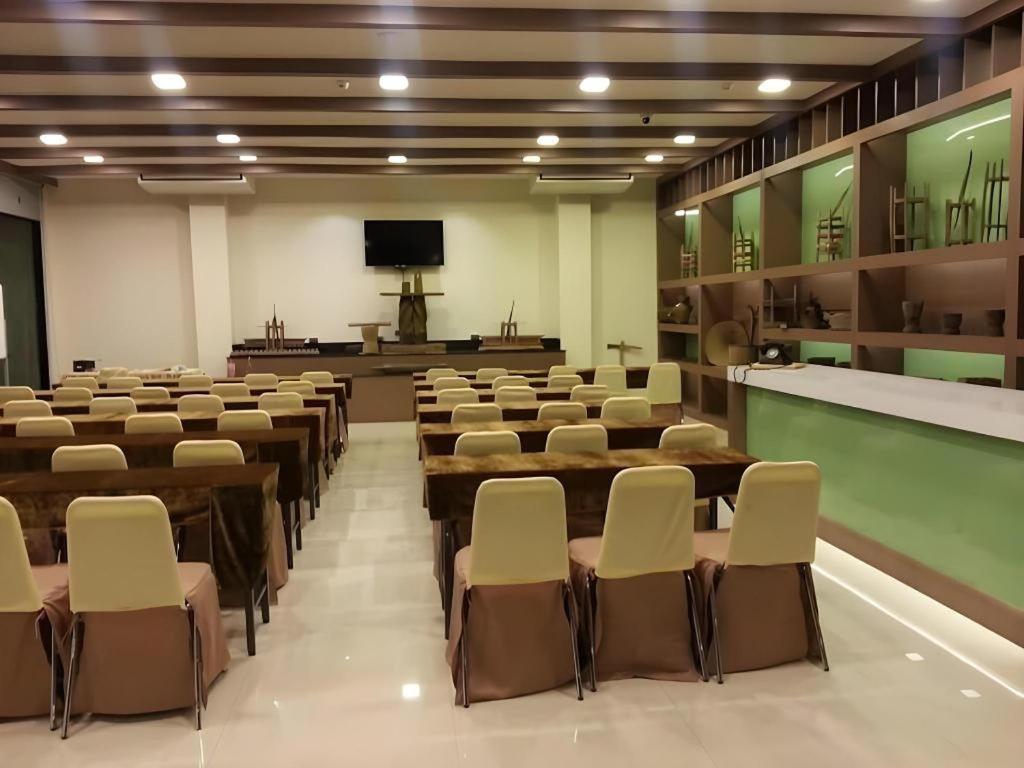 Ingtara Hotel Khon Kaen Esterno foto