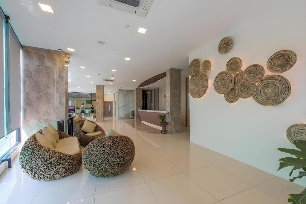 Ingtara Hotel Khon Kaen Esterno foto